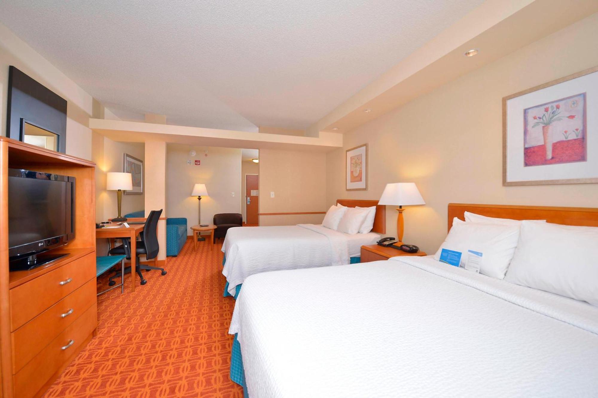 Fairfield Inn And Suites By Marriott Williamsport Exterior photo